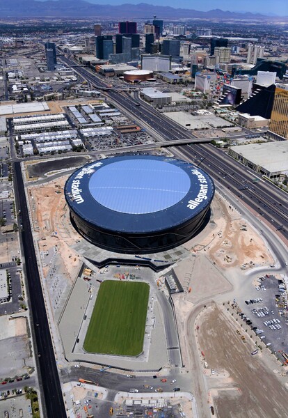 AirDrain-Natural-Grass-Install-Allegiant-Stadium-Las-Vegas-Raiders-.jpg
